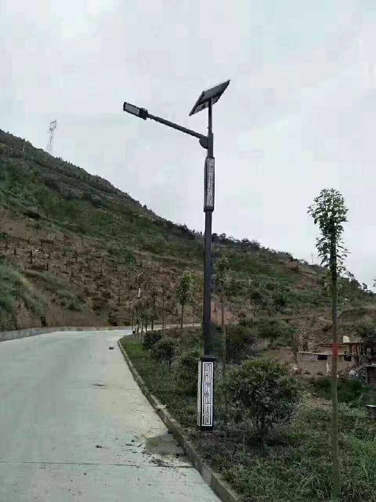 木里藏族自治县仿古太阳能路灯
